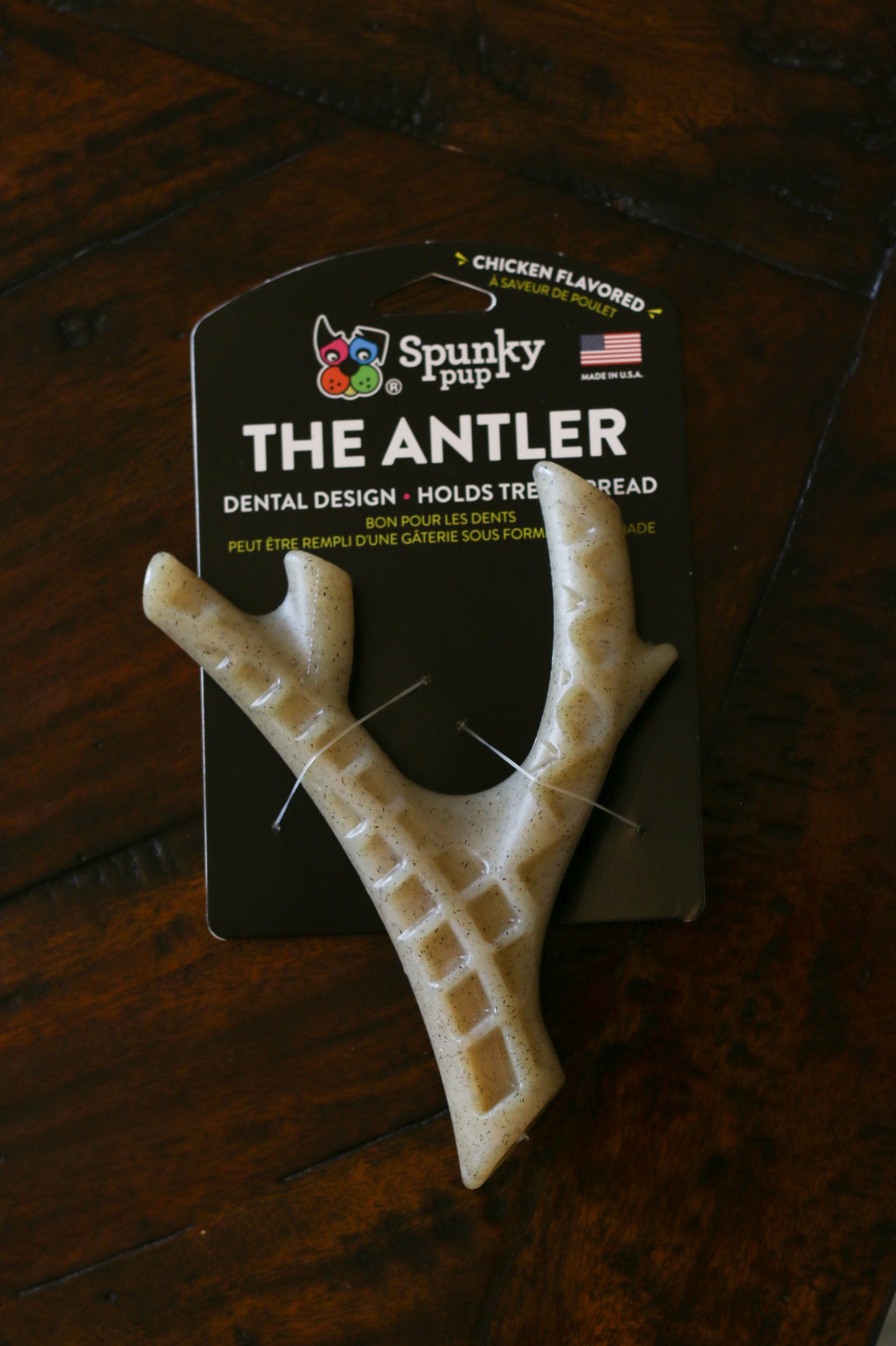 Spunky pup "The Antler" Dental Bone Chew Chicken Flavored.
